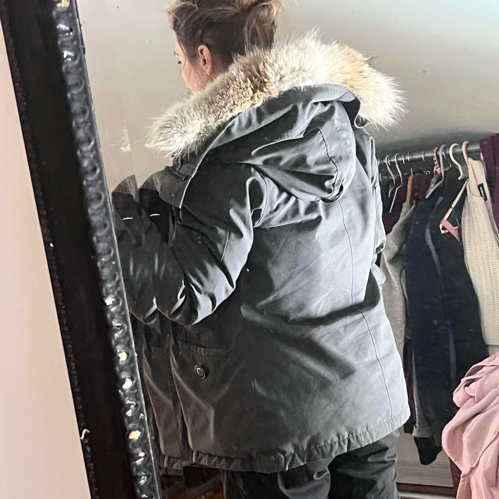 Size Sm Womens Canada Goose Jacket